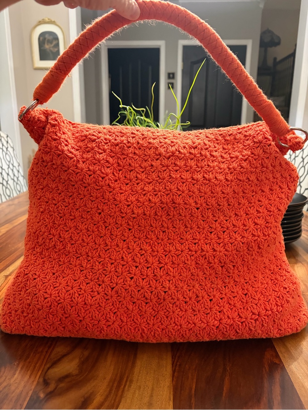 Holt Renfrew Crocheted Orange Shoulder Bag with Wrapped Handle 🇨🇦🇨🇦